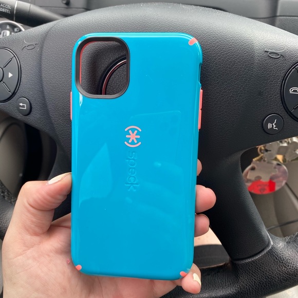 Phone case - Picture 3 of 3